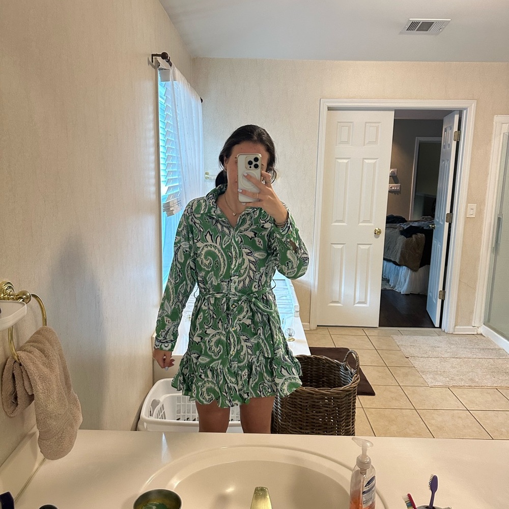 Zara Green Long Sleeve Cuffed Shirt Dress